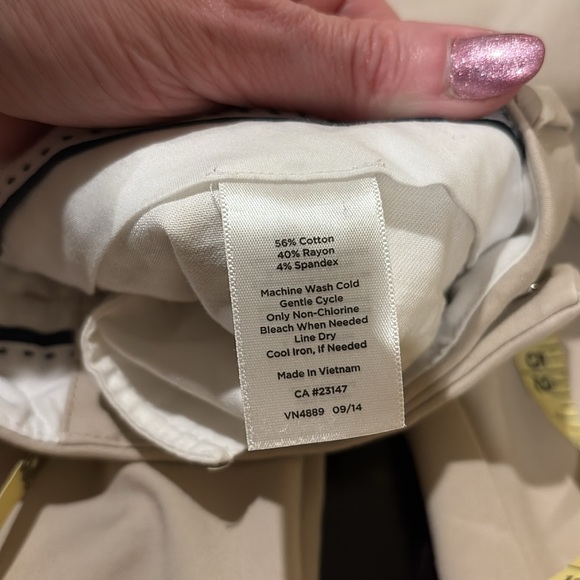 Talbots Newport Chino Tan Pant Size 6 - Picture 6 of 9